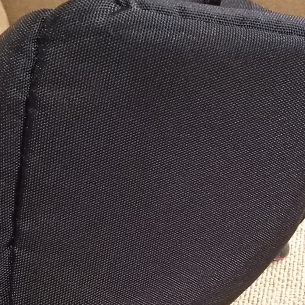 Case Logic Camera Case - Picture 7 of 8